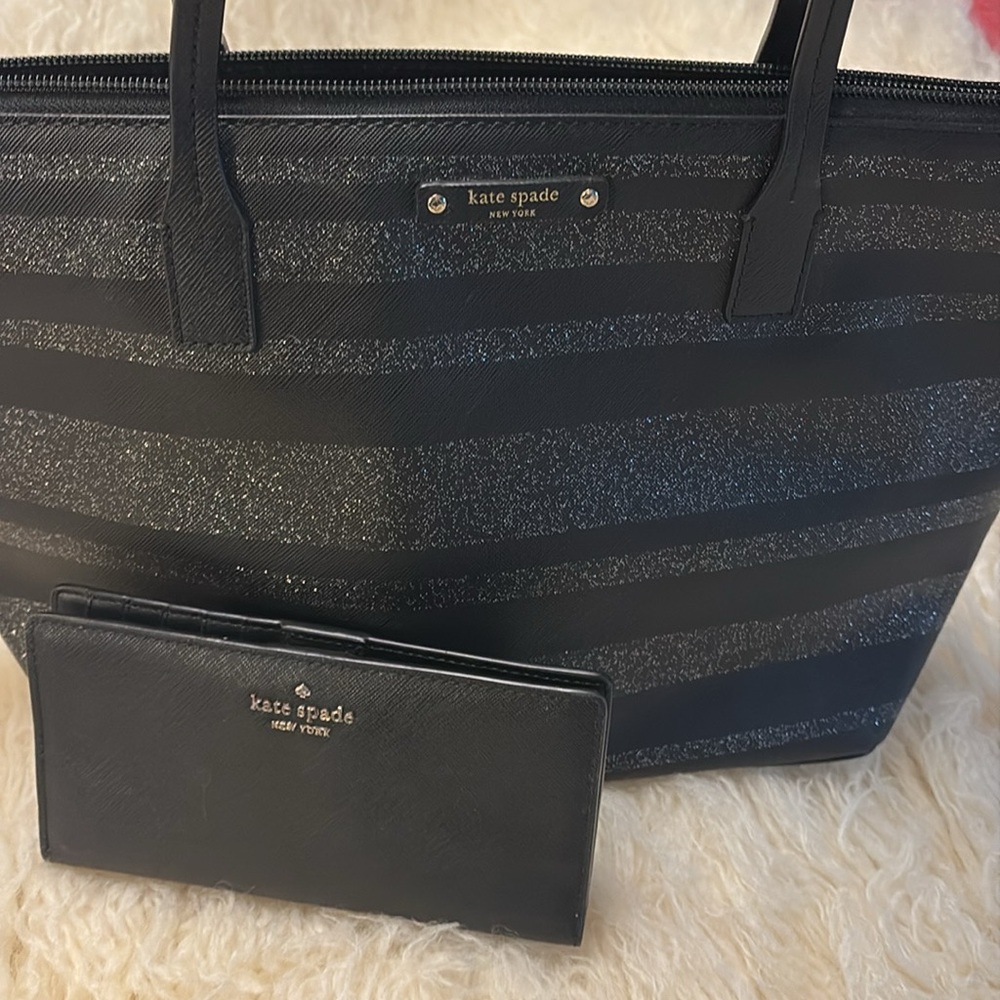 Kate Spade New York 2 piece. Sparkle Stripe Bag and Slim Black Matching Wallet. - Picture 3 of 17